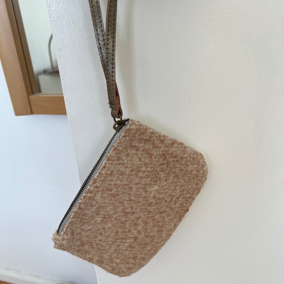 Anthropologie “S” beaded wristlet bag - Picture 2 of 4